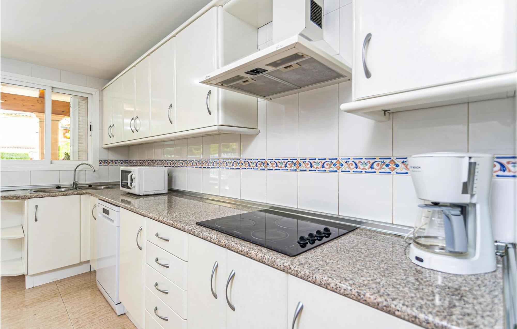 4 Bedroom Beautiful Home In Alcudia Port de Alcudia  Luaran gambar